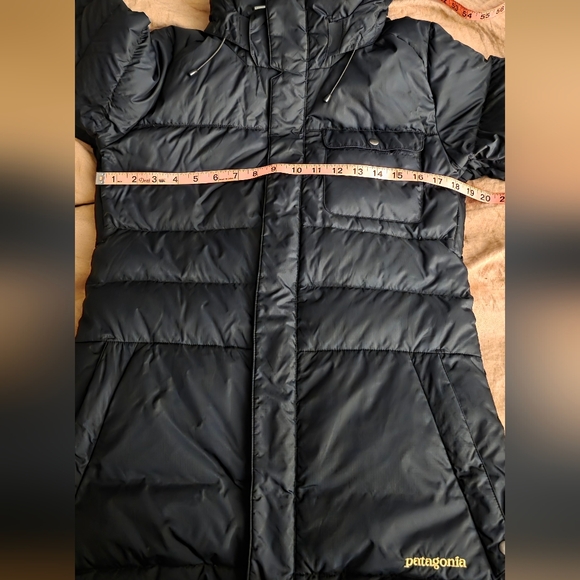 Patagonia Women's Rubicon Down Jacket, Small - Picture 12 of 13